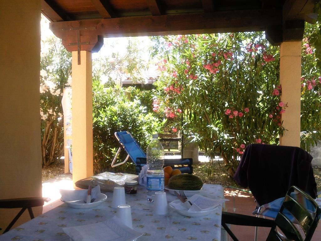 Monolocale San Teodoro Apartment San Teodoro  Room photo